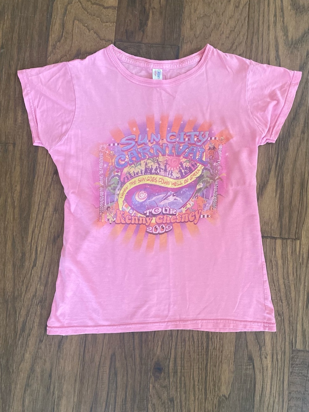 2009 Kenny Chesney Tour Fitted Tee